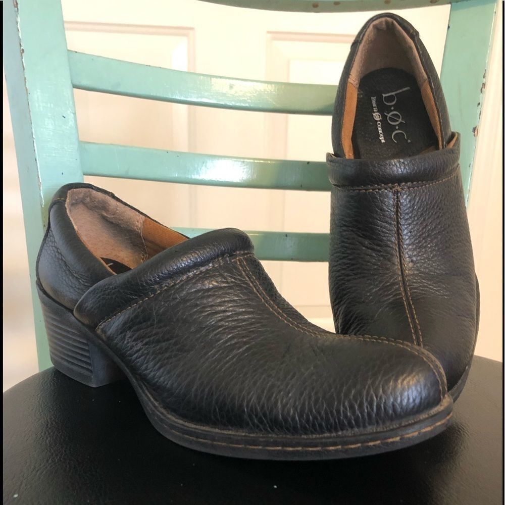 b.o.c Born Concept Women’s Black Heeled Clog